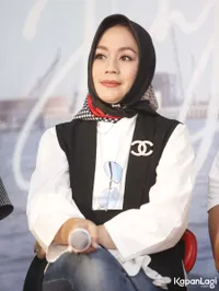 Foto Raslina Rasyidin