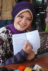 Foto Ratih Sanggarwati