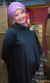 Foto Ratih Sanggarwati