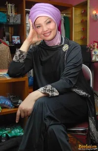 Foto Ratih Sanggarwati