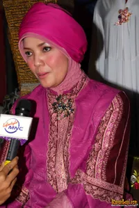 Foto Ratih Sanggarwati