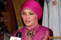 Foto Ratih Sanggarwati