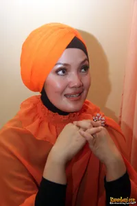 Foto Ratih Sanggarwati