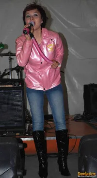 Foto Ratna Damayanti