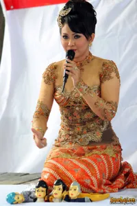 Foto Ratna Listy