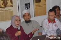 Foto Ratna Sarumpaet