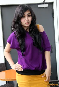 Foto Ratu Dewi