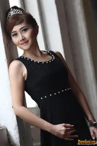 Foto Ratu Dewi