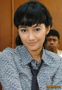 Foto Ratu Felisha
