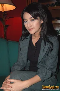 Foto Ratu Felisha