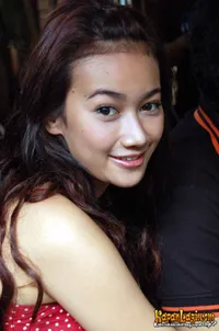 Foto Ratu Felisha