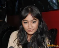 Foto Ratu Felisha
