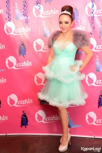 Foto Regina Andriane Saputri