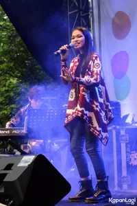 Foto Regina Poetiray