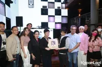 Foto Regina Poetiray