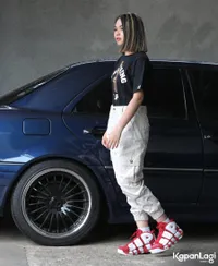 Foto Regina Poetiray Regina Geisha