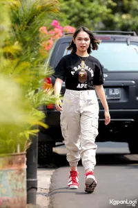 Foto Regina Poetiray Regina Geisha