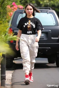 Foto Regina Poetiray Regina Geisha