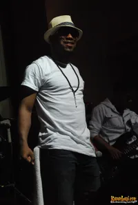 Foto Remarkable Current