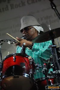 Foto Remarkable Current