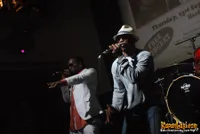 Foto Remarkable Current