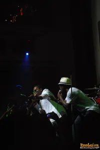 Foto Remarkable Current