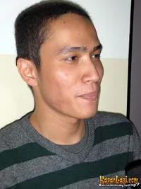 Foto Ressa Herlambang