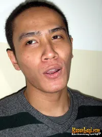 Foto Ressa Herlambang