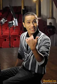 Foto Ressa Herlambang