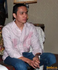 Foto Ressa Herlambang