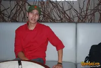 Foto Ressa Herlambang