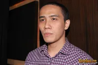 Foto Ressa Herlambang