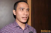 Foto Ressa Herlambang