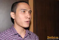 Foto Ressa Herlambang