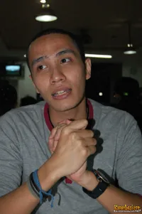 Foto Ressa Herlambang