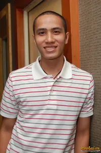 Foto Ressa Herlambang