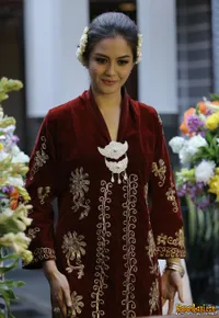 Foto Revalina S Temat