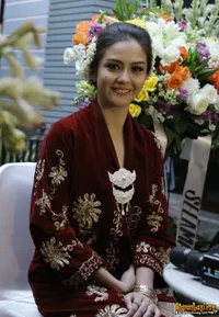 Foto Revalina S Temat