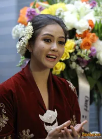 Foto Revalina S Temat