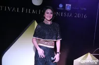 Foto Revalina S Temat