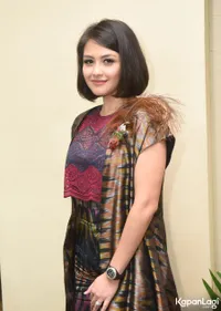 Foto Revalina S Temat