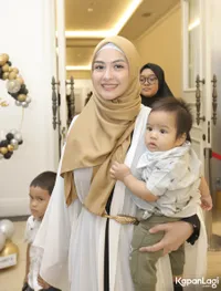 Foto Revalina S Temat