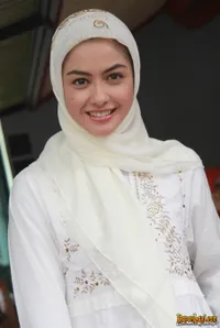 Foto Revalina S Temat