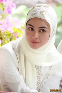 Foto Revalina S Temat