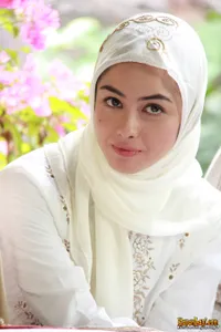 Foto Revalina S Temat