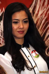 Foto Revalina S Temat