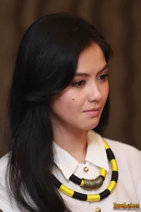 Foto Revalina S Temat