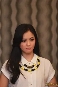 Foto Revalina S Temat