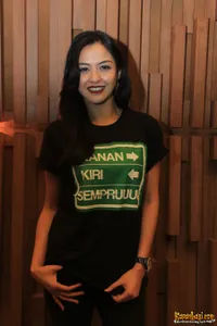 Foto Revalina S Temat