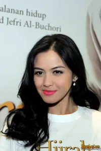 Foto Revalina S Temat